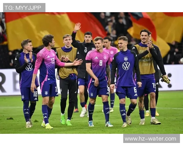 荷兰队逆转挪威队，取得小组赛3连胜