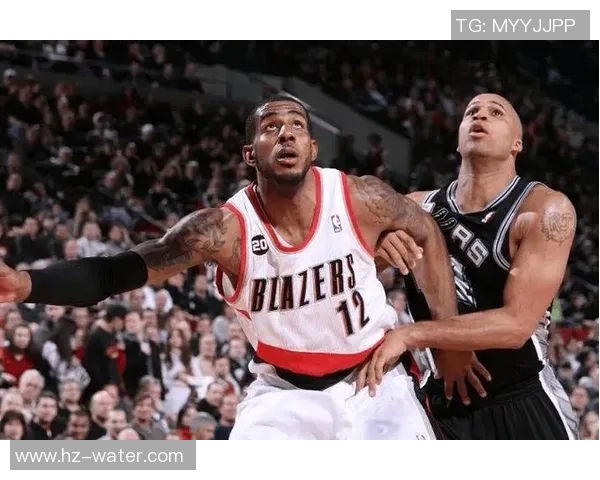 勇士大胜开拓者,晋级次轮对决雷霆——再续王者之路 勇士大胜开拓者,晋级次轮对决雷霆——再续王者之路