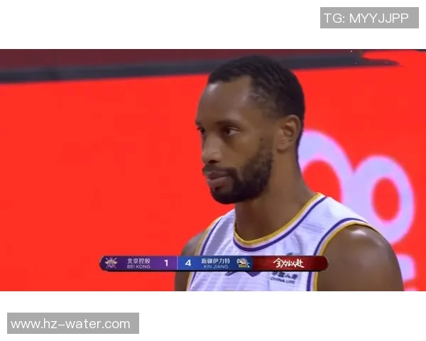 新疆伊力特主场大胜，全队表现火热，登顶联赛积分榜